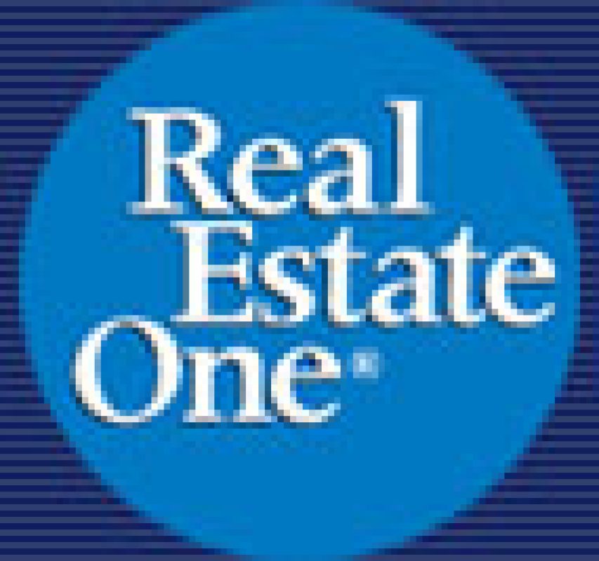 Real Estate One Oscoda Construction
